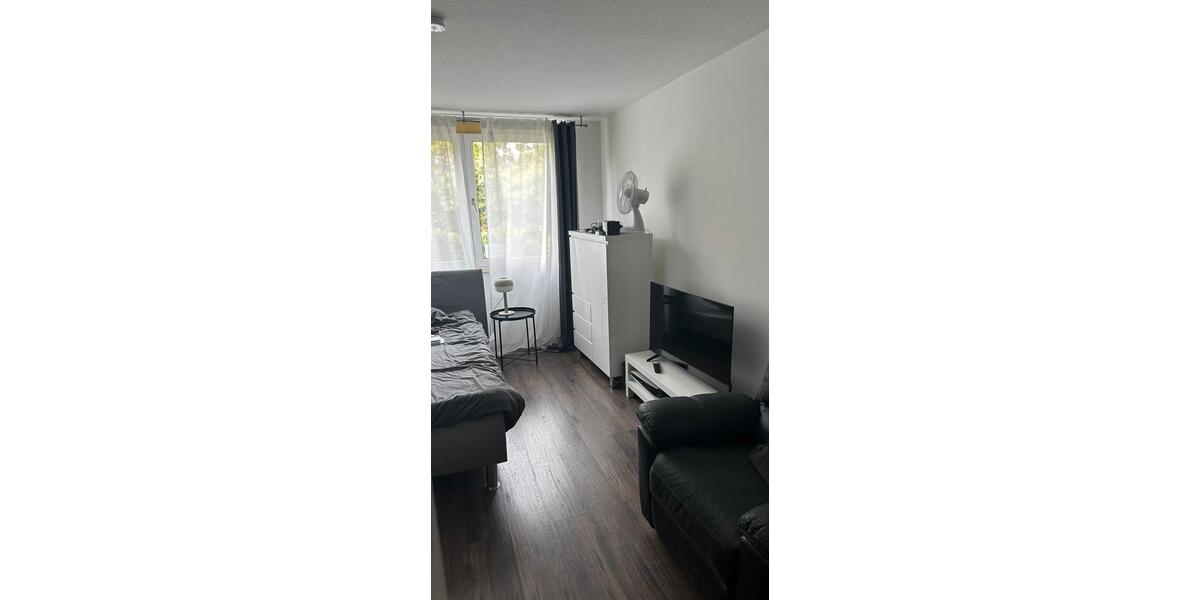 Etagenwohnung Düsseldorf Pempelfort - 1 Zimmer, 33 m&sup2;, 895&euro; | Angebot:25635921