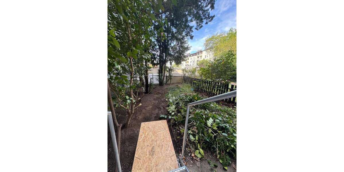 Etagenwohnung Düsseldorf Derendorf - 2 Zimmer, 62 m&sup2;, 1.290&euro; | Angebot:26683563