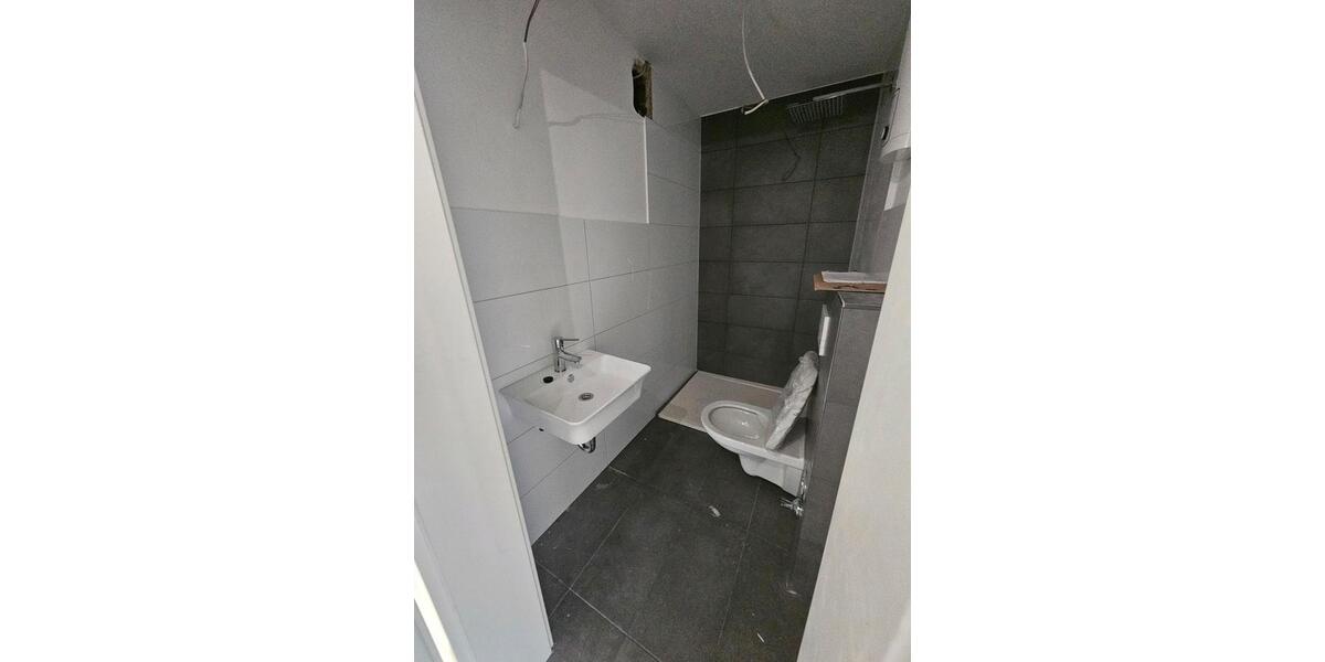 Dachgeschoßwohnung Duisburg Duisburg-Mitte - 2 Zimmer, 45 m&sup2;, 450&euro; | Angebot:26659109