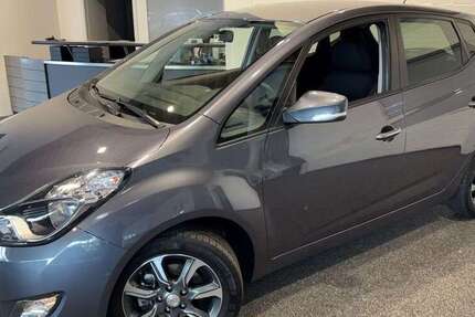 Hyundai iX20 36.700 km 14.490 &euro; Oberhausen 46047
