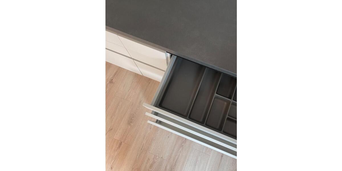 Dachgeschoßwohnung Krefeld Hüls - 2 Zimmer, 66 m&sup2;, 194.500&euro; | Angebot:26373846