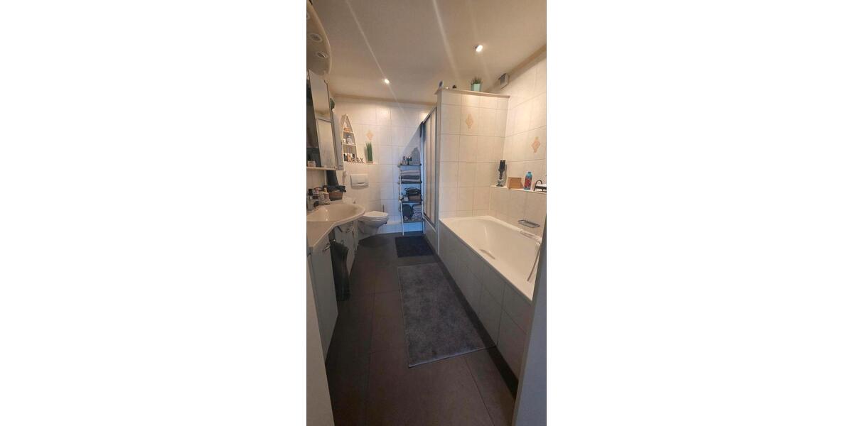 Einfamilienhaus Mönchengladbach Ost - 5 Zimmer, 127 m&sup2;, 1.500&euro; | Angebot:26623943