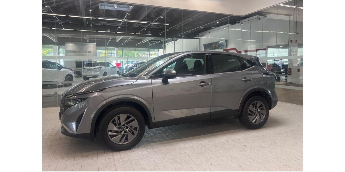 Nissan Qashqai 15.852 km 24.980 &euro; Oberhausen 46049