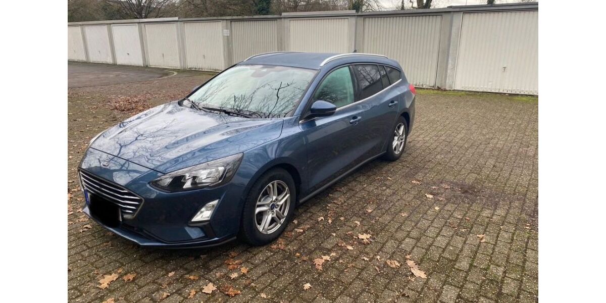 Ford Focus 133.700 km 11.700 &euro; Düsseldorf 40470