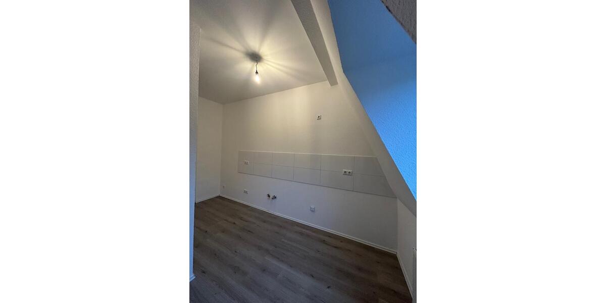 Dachgeschoßwohnung Oberhausen - 2 Zimmer, 47 m&sup2;, 470&euro; | Angebot:25805464