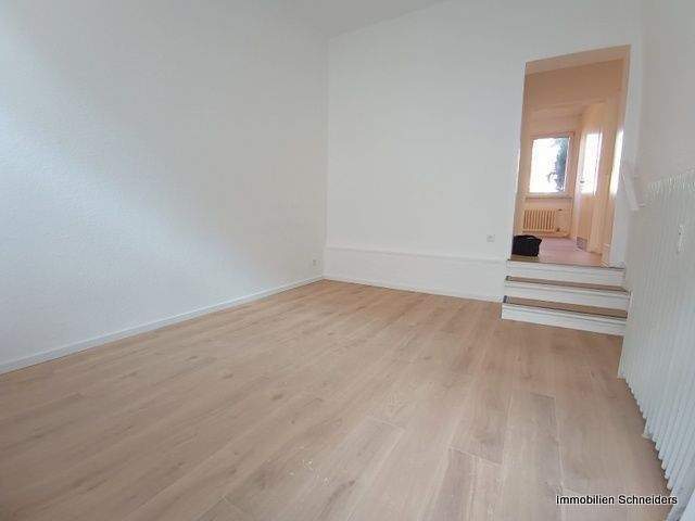 Gewerbeobjekt Duisburg Dellviertel - 2 Zimmer, 50 m&sup2;, 500&euro; | Angebot:25984889