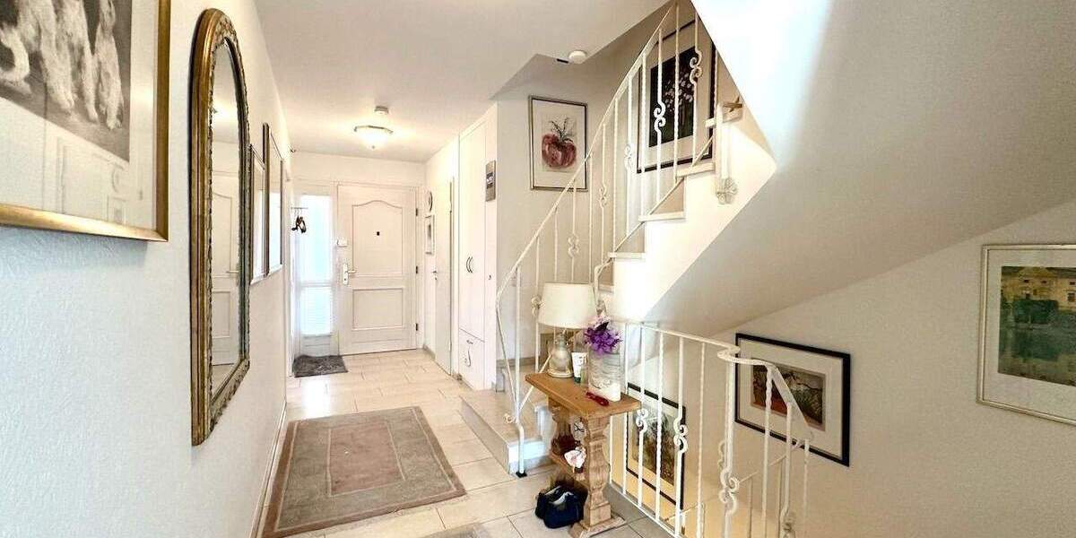 Doppelhaushälfte Neuss Rosellen - 5 Zimmer, 135 m&sup2;, 698.000&euro; | Angebot:25834732