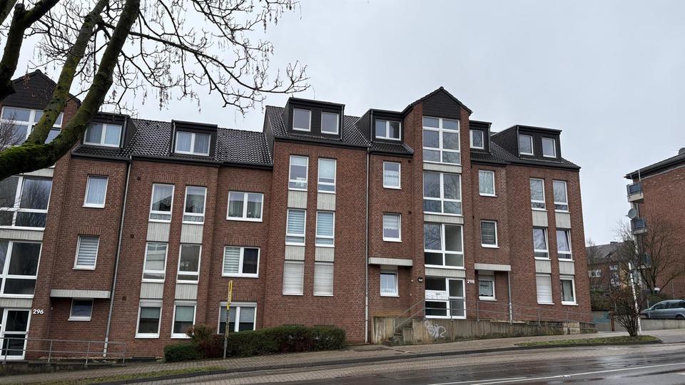 Dachgeschoßwohnung Mönchengladbach Süd - 2 Zimmer, 62 m&sup2;, 610&euro; | Angebot:25433285