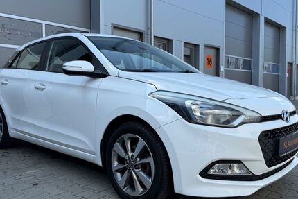 Hyundai i20 78.702 km 8.295 &euro; Willich 47877