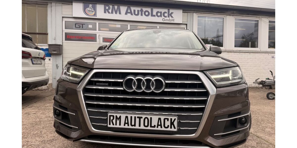 Audi Q7 141.166 km 33.990 &euro; Mülheim an der Ruhr 45475