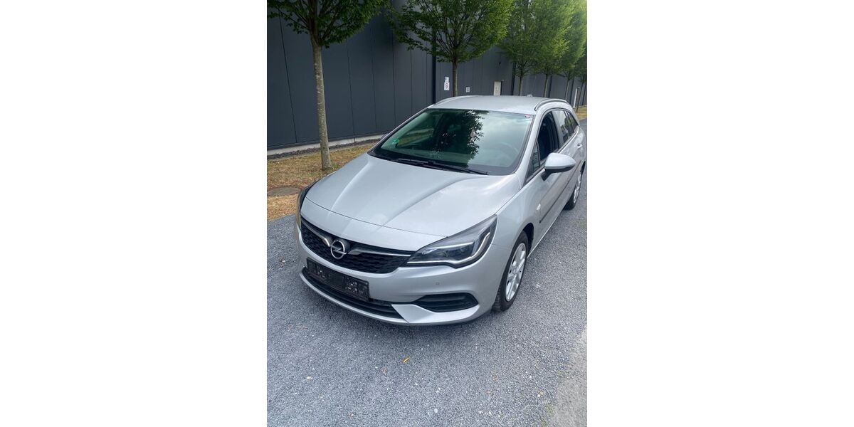 Opel Astra 107.000 km 5.990 &euro; Hilden 40721