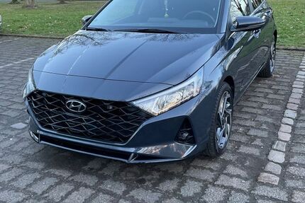 Hyundai i20 34.370 km 17.399 &euro; Duisburg 47249