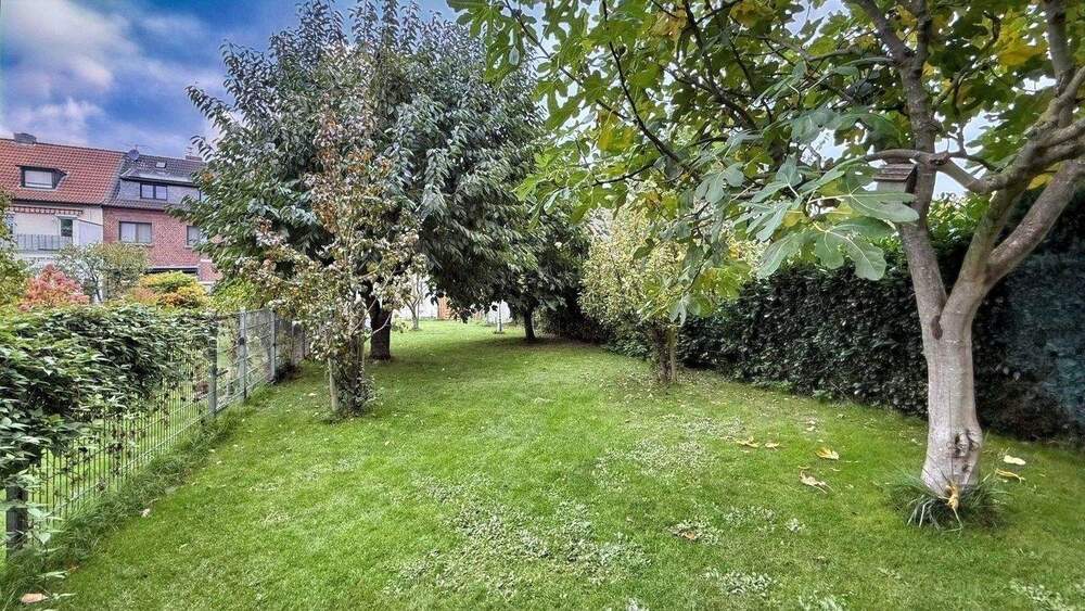 Mehrfamilienhaus, Wohnhaus Mönchengladbach Bettrath - 7 Zimmer, 188 m&sup2;, 320.000&euro; | Angebot:25685811