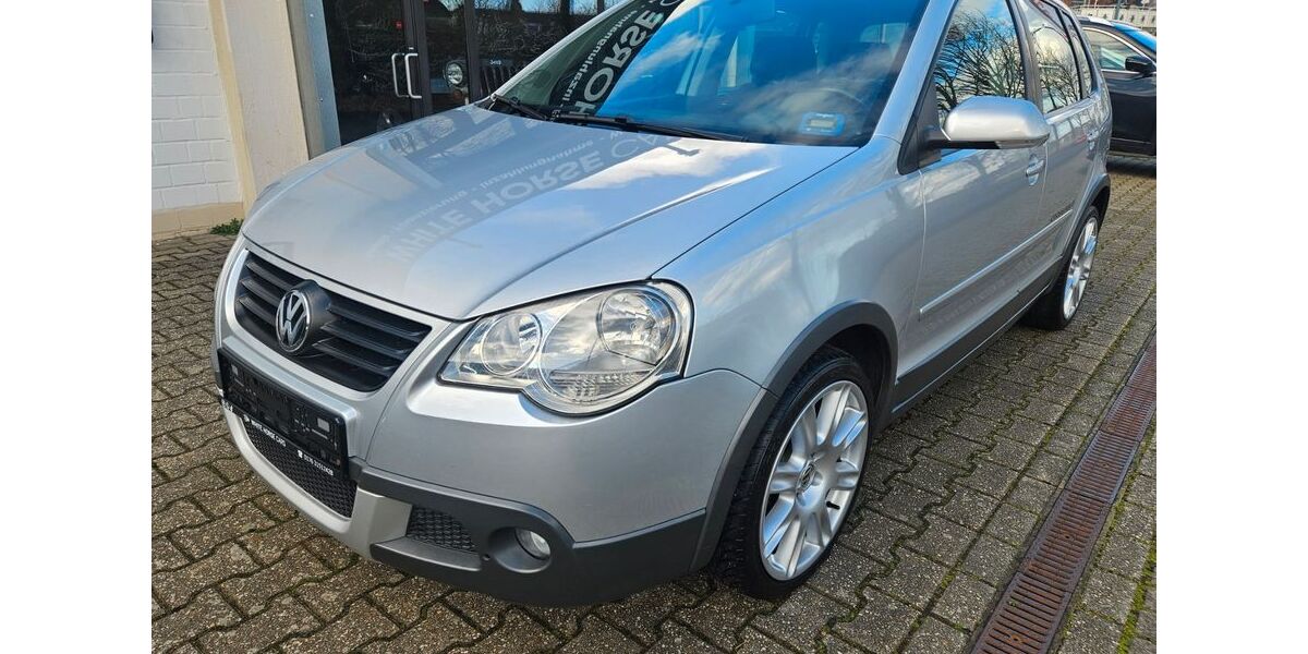 VW Polo 127.387 km 6.198 &euro; Korschenbroich 41352