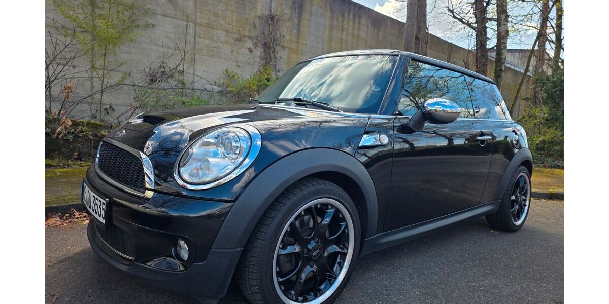 Mini Cooper S Coupé 68.970 km 13.900 &euro; Langenfeld 40764