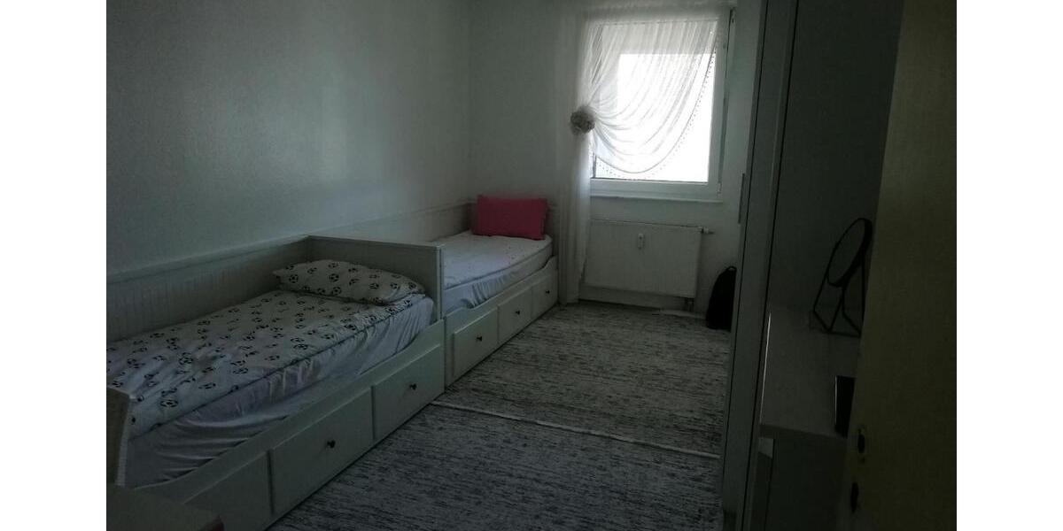 Etagenwohnung Duisburg Duisburg-Mitte - 3 Zimmer, 101 m&sup2;, 1.050&euro; | Angebot:26021715