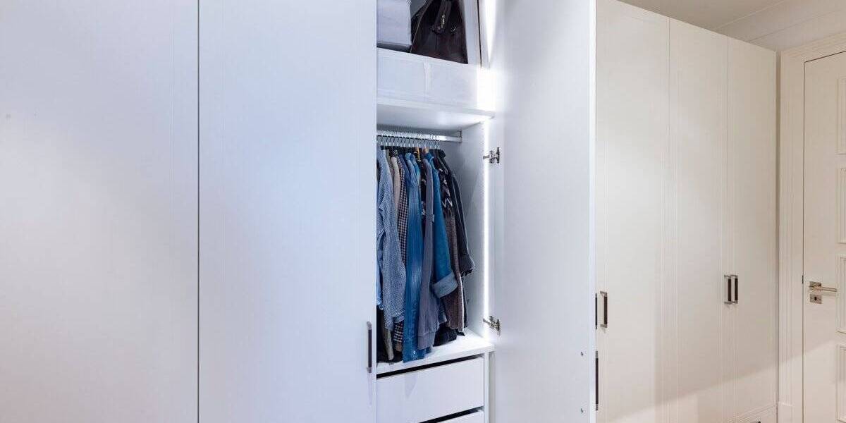 Etagenwohnung Düsseldorf / Stockum Stockum - 3 Zimmer, 157 m&sup2;, 1.490.000&euro; | Angebot:25748176