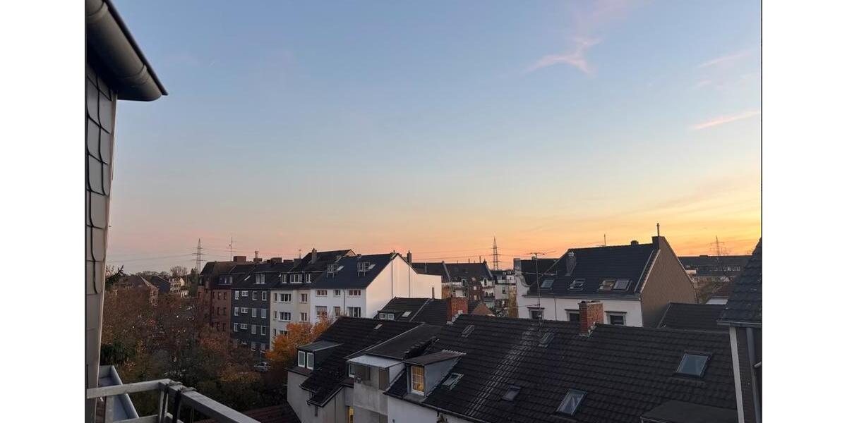 Dachgeschoßwohnung Düsseldorf Lörick - 2 Zimmer, 67 m&sup2;, 995&euro; | Angebot:25844812