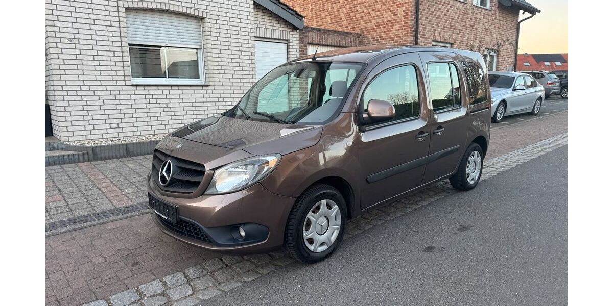 Mercedes-Benz Citan 326.400 km 4.999 &euro; Grevenbroich 41515