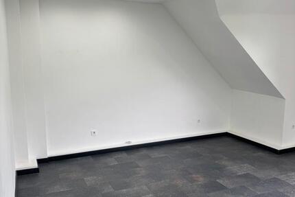 Wohnung Velbert Velbert-Mitte - 2 Zimmer, 95 m&sup2;, 750&euro; | Angebot:26643584