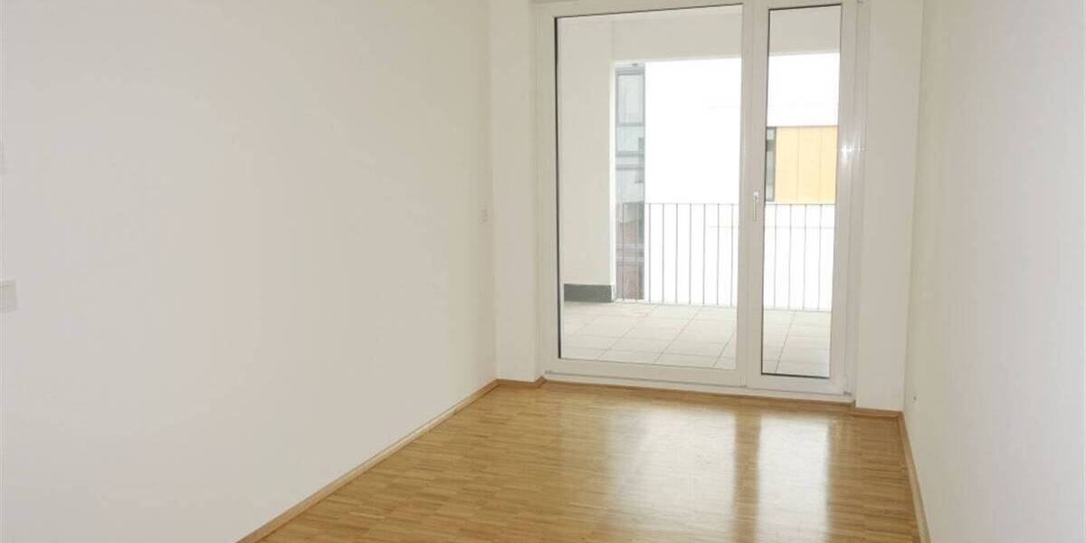 Etagenwohnung Mönchengladbach Stadtmitte - 4 Zimmer, 113 m&sup2;, 1.499&euro; | Angebot:26545278