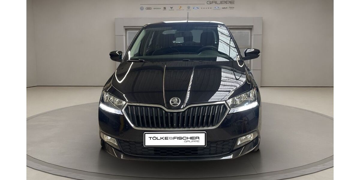 Skoda Fabia 60.269 km 10.489 &euro; Krefeld 47805