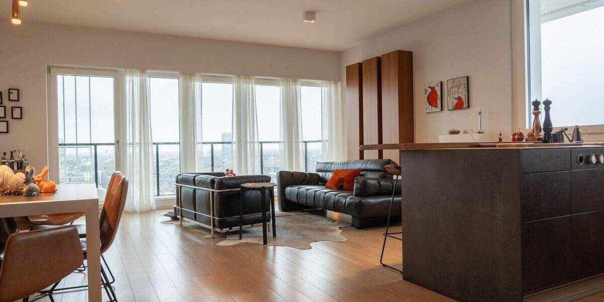 Etagenwohnung Düsseldorf Düsseltal - 4 Zimmer, 129 m&sup2;, 1.250.000&euro; | Angebot:25877193