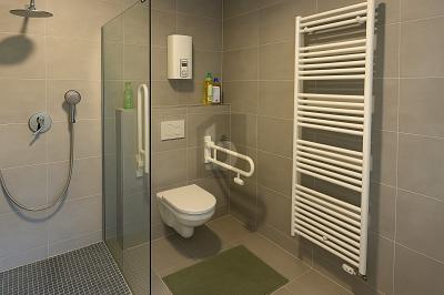 SOLIDE RENDITE IN BEGEHRTER LAGE - Mehrfamilienhaus, Wohnhaus Duisburg Laar | Angebot:25832234