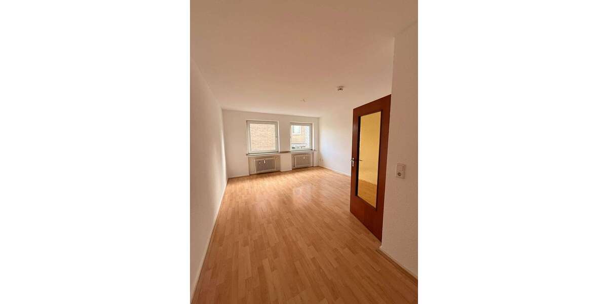 Etagenwohnung Düsseldorf Unterbach - 1 Zimmer, 35 m&sup2;, 542&euro; | Angebot:27731248