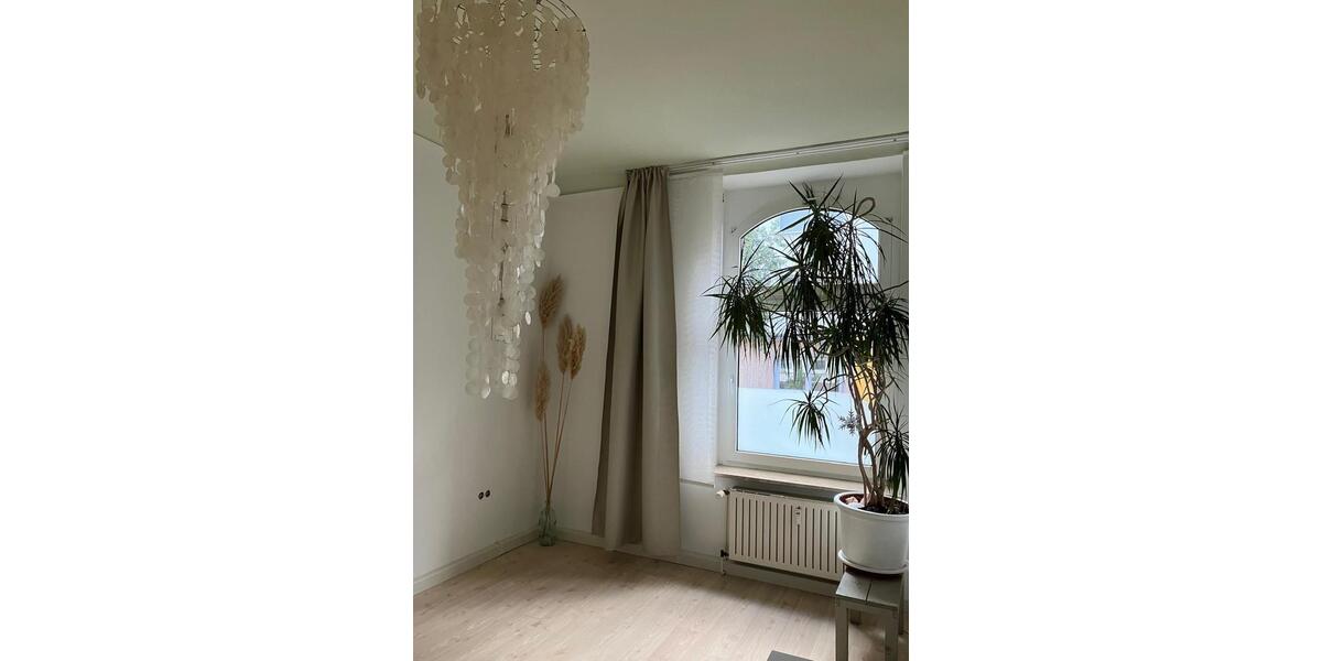 Erdgeschoßwohnung Düsseldorf Oberbilk - 1.5 Zimmer, 30 m&sup2;, 750&euro; | Angebot:24775243