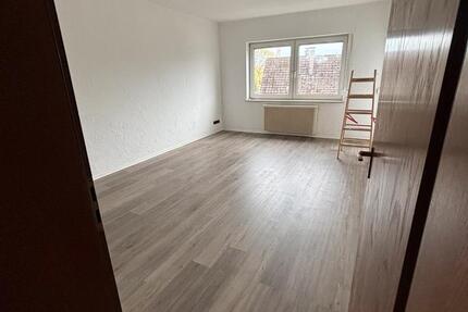 Wohnung Langenfeld (Rheinland) - 3 Zimmer, 66 m&sup2;, 1.100&euro; | Angebot:26031704