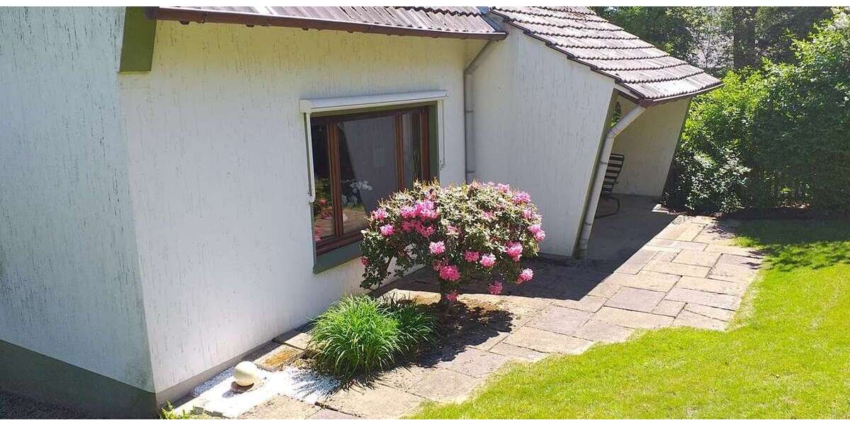 Einfamilienhaus Velbert Pöthen - 6 Zimmer, 131 m&sup2;, 395.000&euro; | Angebot:24472402