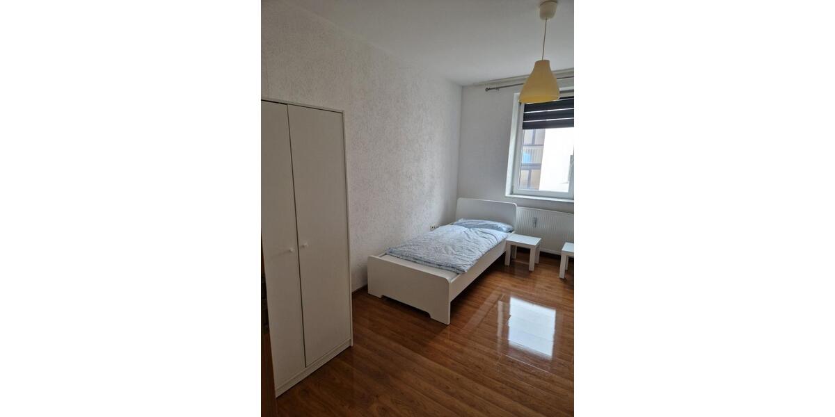 Etagenwohnung Duisburg Laar - 2 Zimmer, 60 m&sup2;, 650&euro; | Angebot:25625242