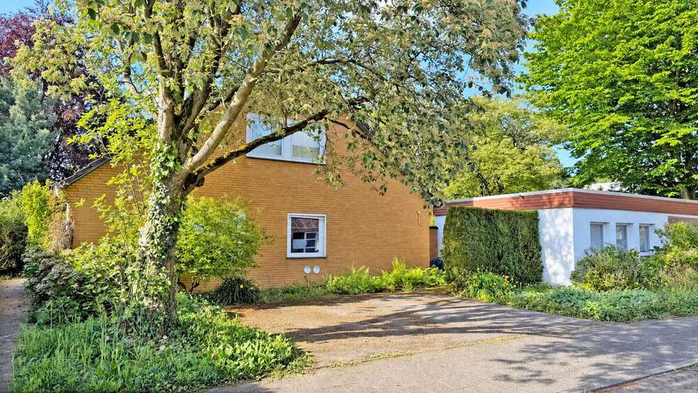 Einfamilienhaus Moers Rheinkamp - 5 Zimmer, 203 m&sup2;, 420.000&euro; | Angebot:25606821