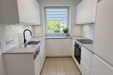 Wohnung Moers Rheinkamp - 2 Zimmer, 47 m&sup2;, 600&euro; | Angebot:27080823