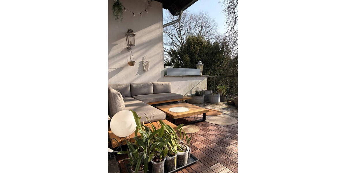 Etagenwohnung Mettmann - 3 Zimmer, 130 m&sup2;, 1.206&euro; | Angebot:26702649