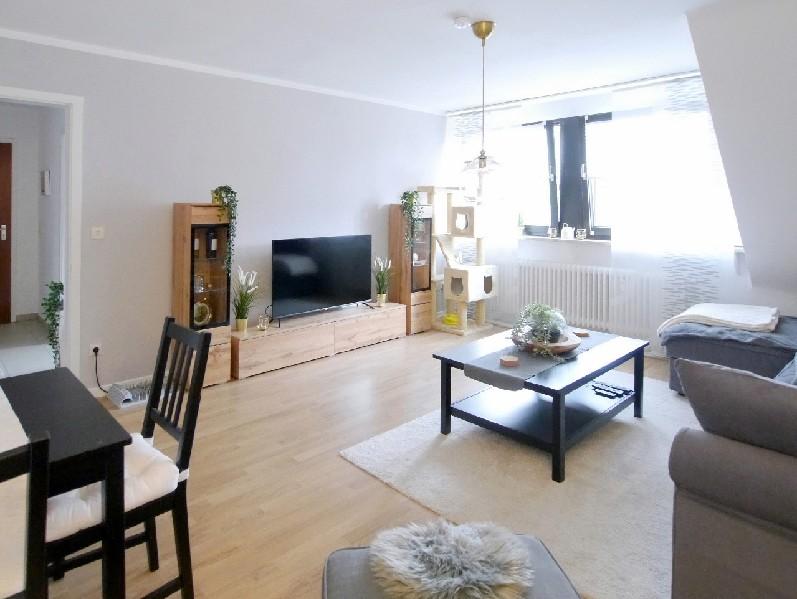 Dachgeschoßwohnung Oberhausen Biefang - 3.5 Zimmer, 70 m&sup2;, 530&euro; | Angebot:26556862