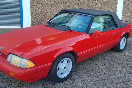 Ford Mustang 148.000 km 1.200 &euro; Moers 47441