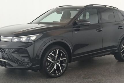 VW Tiguan 11.700 km 46.984 &euro; Neuss 41464