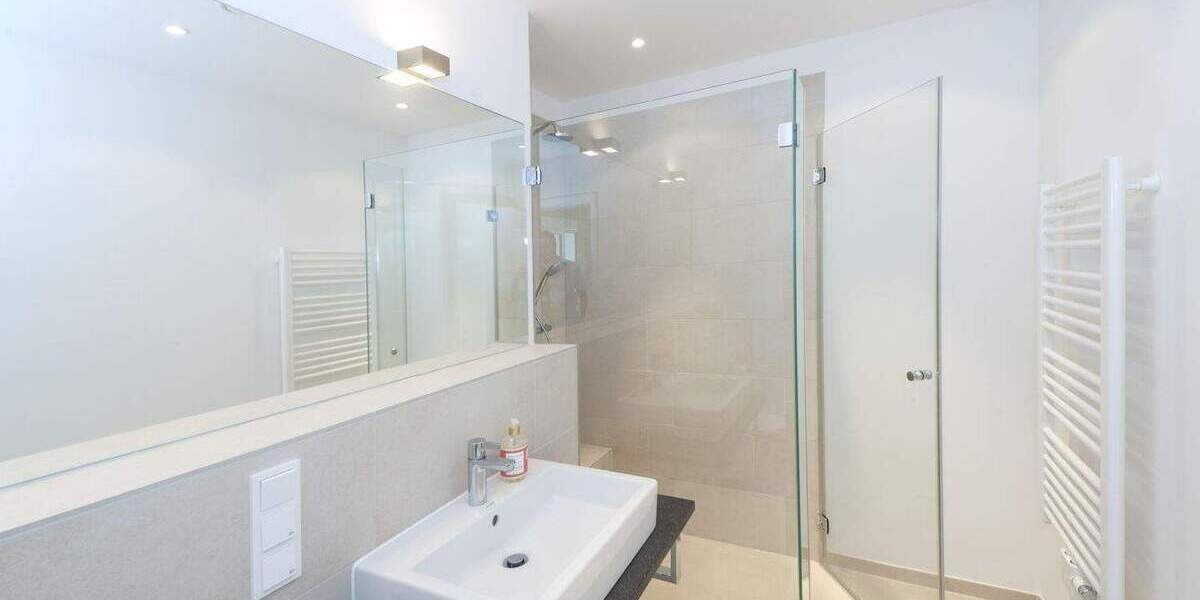 Etagenwohnung Düsseldorf Pempelfort - 2 Zimmer, 57 m&sup2;, 1.490&euro; | Angebot:25683608