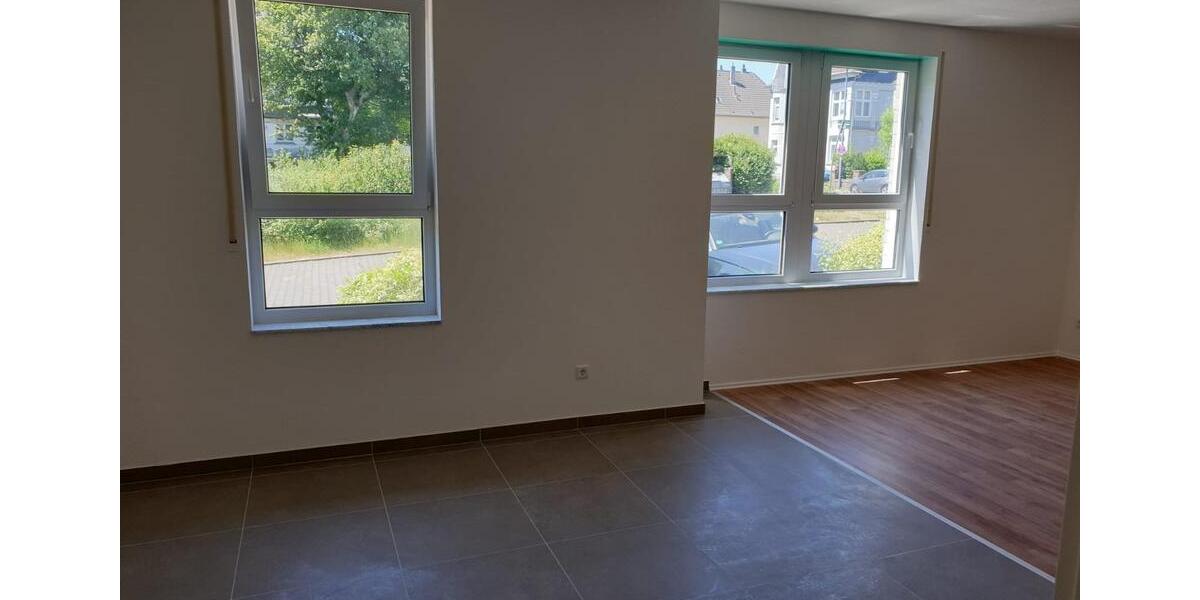 Etagenwohnung Heiligenhaus - 4 Zimmer, 128 m&sup2;, 1.150&euro; | Angebot:25542417