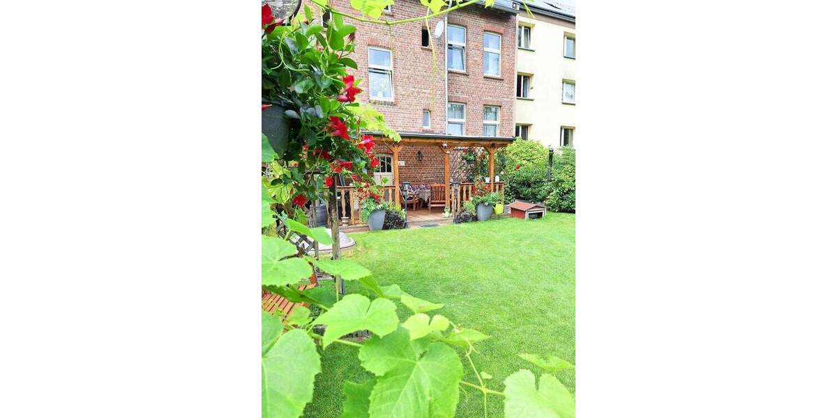 Mehrfamilienhaus, Wohnhaus Krefeld Linn - 8 Zimmer, 204 m&sup2;, 570.000&euro; | Angebot:25755263