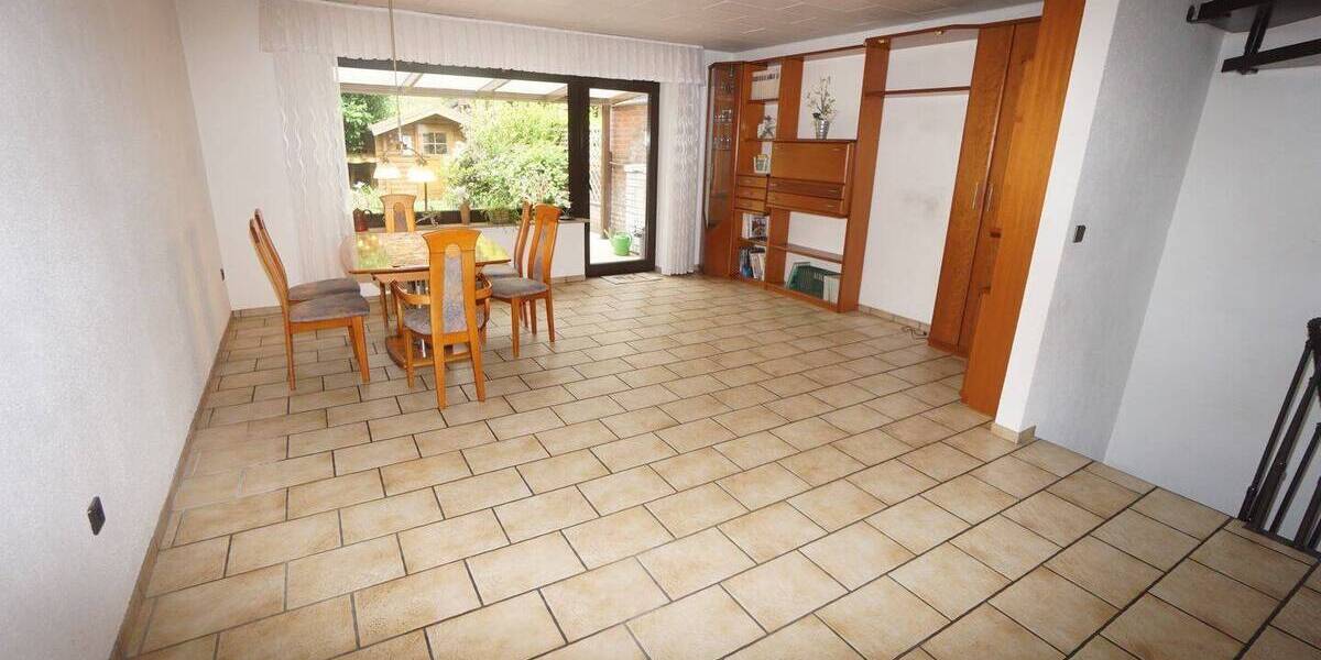 Reihenmittelhaus Moers Scherpenberg - 4 Zimmer, 89 m&sup2;, 285.000&euro; | Angebot:26684085