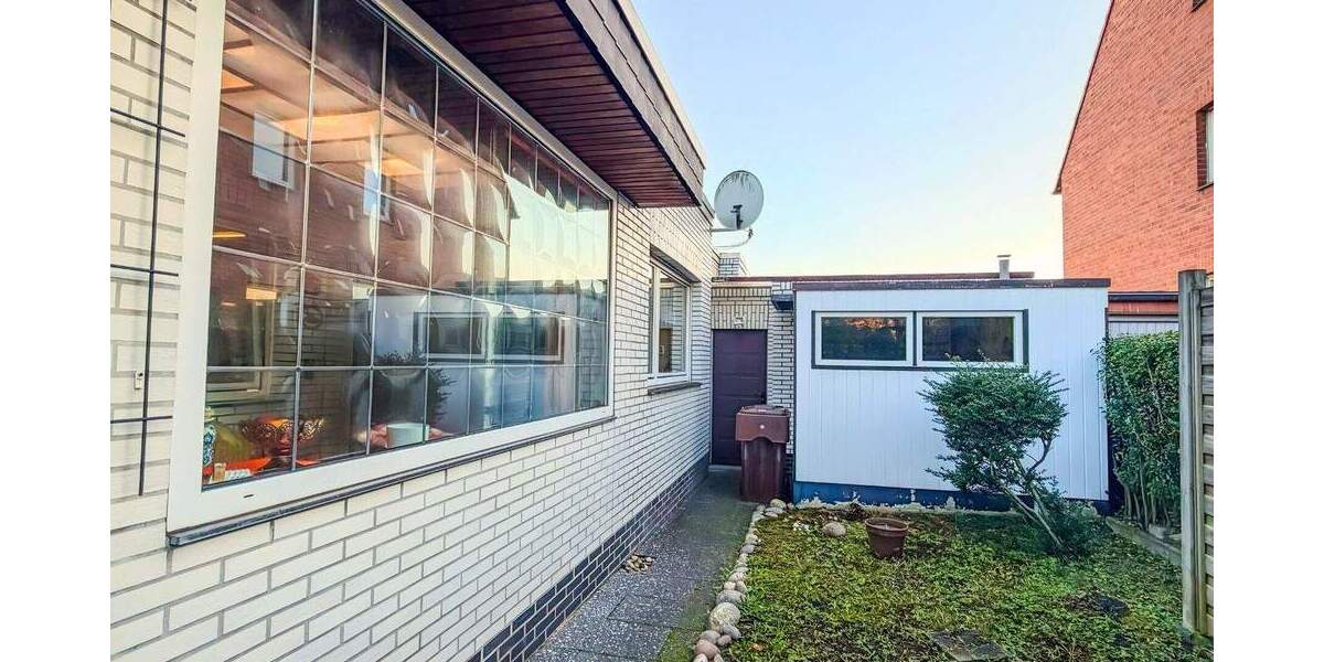 Bungalow Mönchengladbach Hermges - 3 Zimmer, 102 m&sup2;, 298.500&euro; | Angebot:25733444