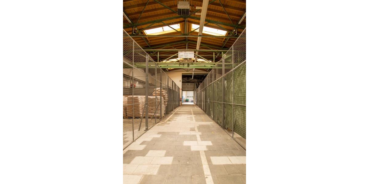 Gewerbeobjekt Langenfeld (Rheinland) - 5&euro; | Angebot:25137900