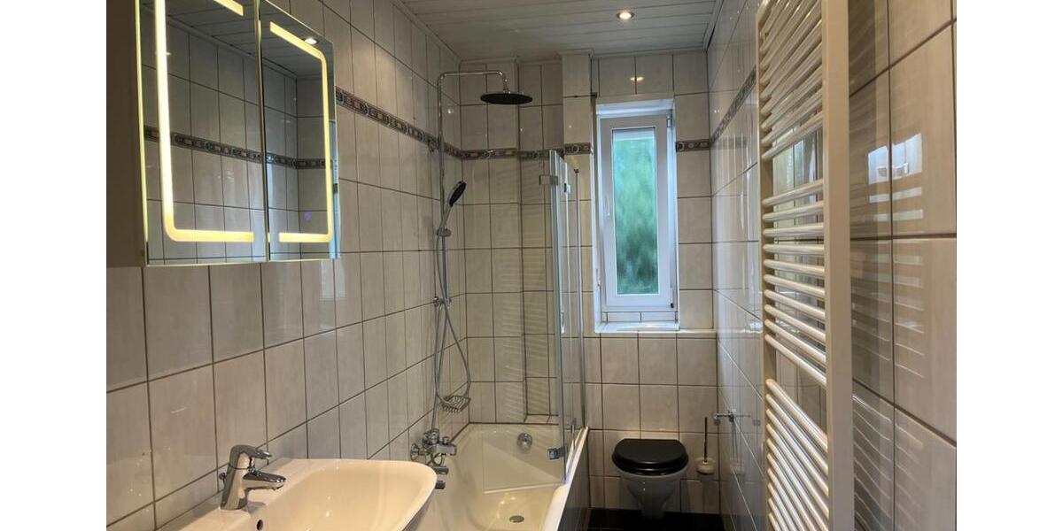 Maisonettenwohnung Mönchengladbach West - 3.5 Zimmer, 110 m&sup2;, 990&euro; | Angebot:25838743