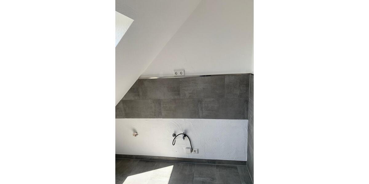 Dachgeschoßwohnung Kempen - 2 Zimmer, 43 m&sup2;, 144.000&euro; | Angebot:25418192