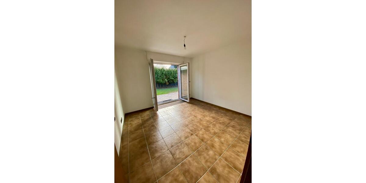 Einfamilienhaus Nettetal - 6.5 Zimmer, 137 m&sup2;, 480.000&euro; | Angebot:25635846