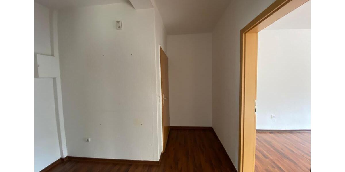 Etagenwohnung Duisburg Mittelmeiderich - 1 Zimmer, 68 m&sup2;, 99.000&euro; | Angebot:26036451