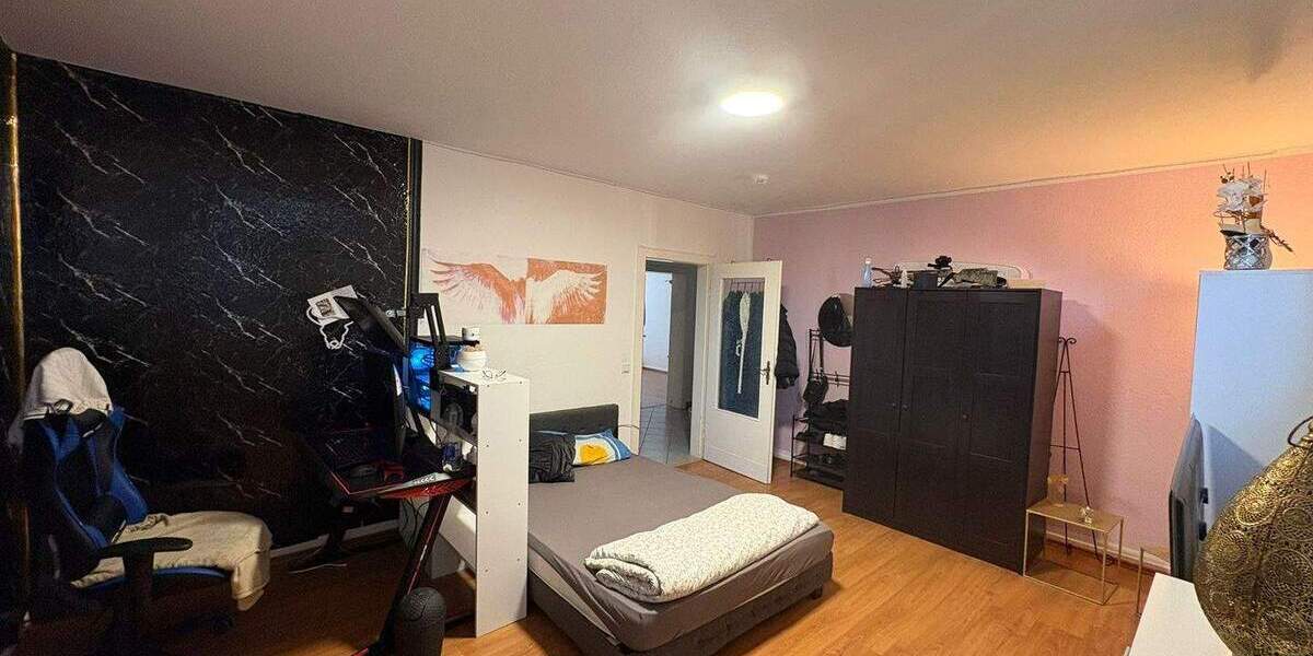 Etagenwohnung Krefeld Stadtmitte - 3 Zimmer, 78 m&sup2;, 710&euro; | Angebot:25739057